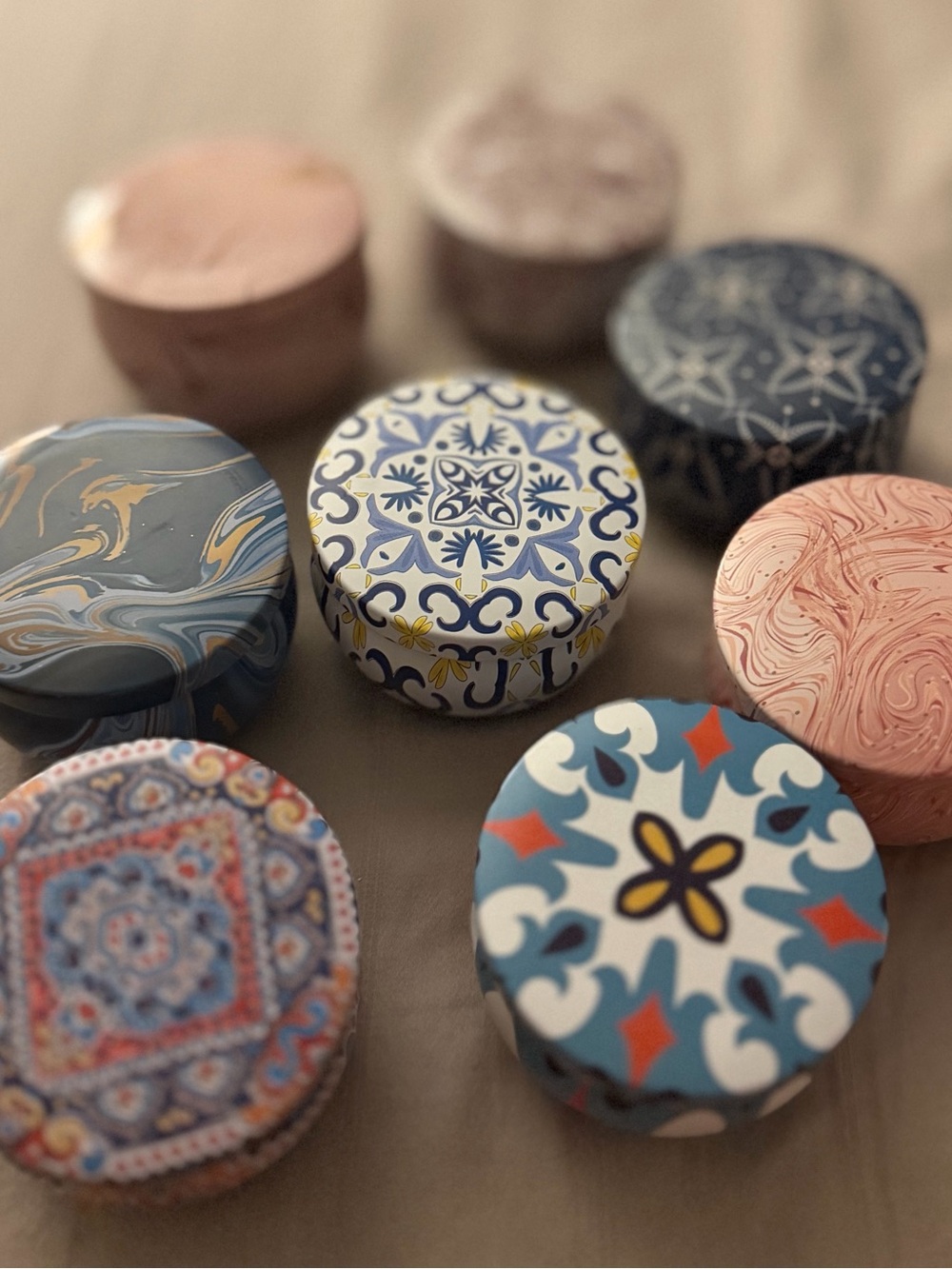 Gift Set of 8 Scented Candles ( 100% Soy wax)